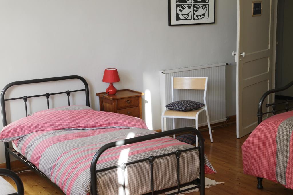La Bonne Ecole Panzió Les Landes-Genusson Szoba fotó