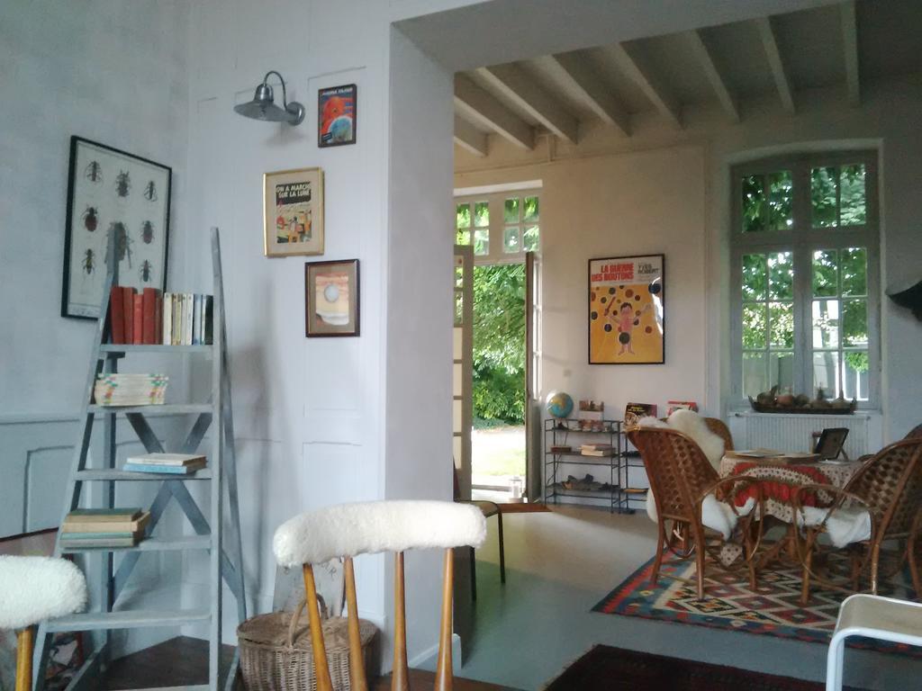 La Bonne Ecole Panzió Les Landes-Genusson Kültér fotó